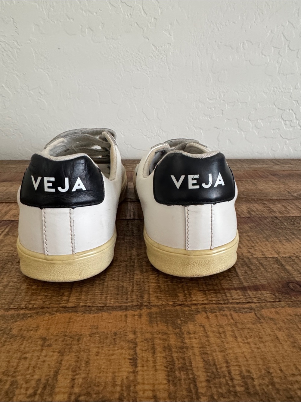 Veja Women’s White Velcro Sneakers with Cream Sole - Picture 3 of 7